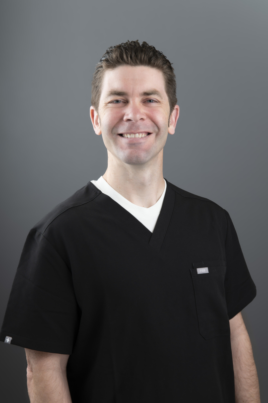 Dr. Christian Lassen