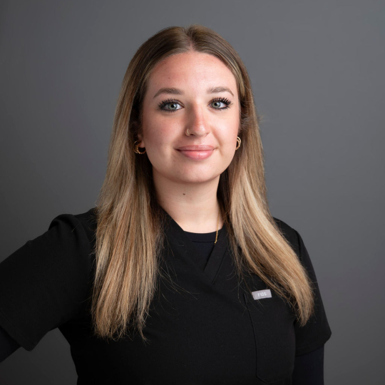 Simona is a Dental Assistant